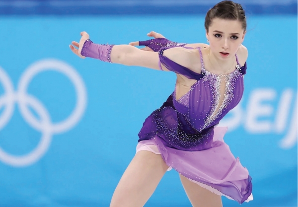 러시아의 카밀라 발리예바 선수가 도핑 사실이 밝혀졌음에도 피겨스케이팅 여자 싱글 쇼트프로그램에서 연기하고 있다. 사진출처 2022 베이징 동계올림픽 공식 사이트