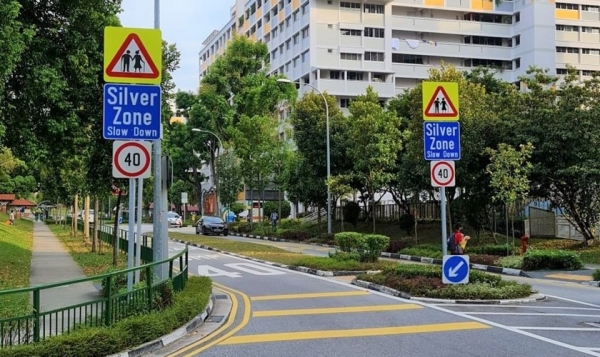 싱가포르의 실버존은 구불구불한 도로를 통해 차량 속도를 늦춘다. 사진출처 Land Transport Authority